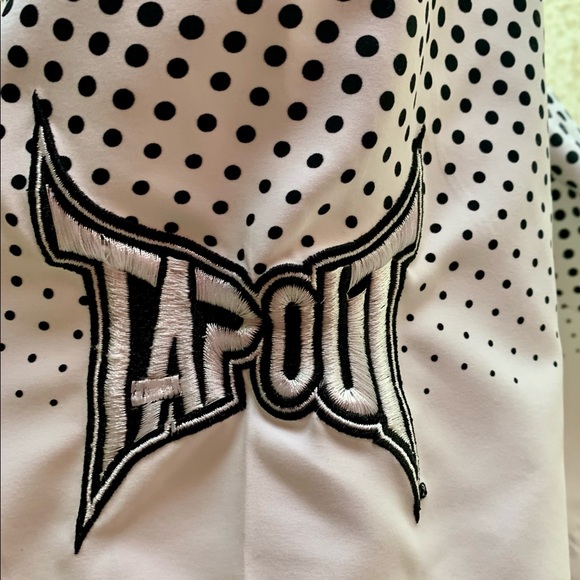 TapOut Board Shorts - Picture 3 of 10